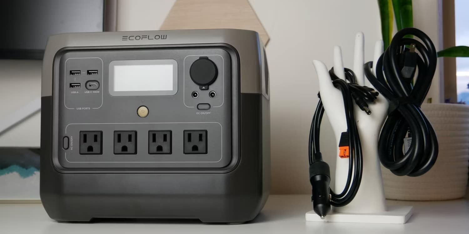 صورة لـ الأشياء التي يجب أن تبحث عنها قبل شراء مُولد طاقة محمول | ecoflow-river-2-pro-unboxed