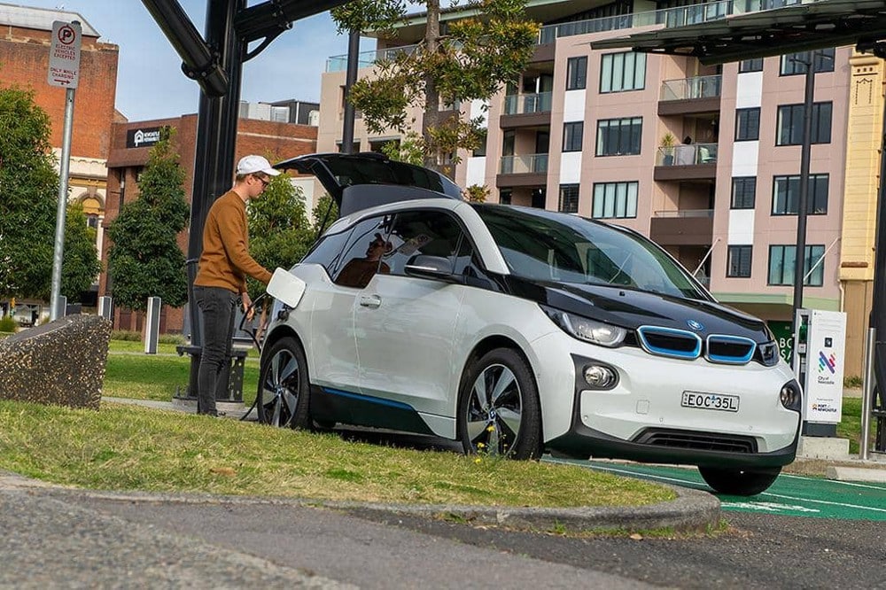 صورة لـ لماذا تُعتبر سيارة BMW i3 واحدة من أفضل السيارات الكهربائية المُستعملة | 1E4Zt4xHuJ4UmpyHEHt2w1Q-DzTechs