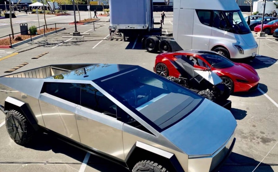 صورة لـ ميزات رائعة لشاحنة Tesla Cybertruck | 1WaW21Sy5R1hOg1k_W3pc0Q-DzTechs