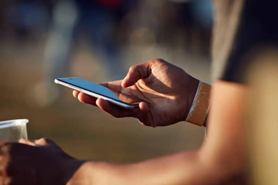 صورة لـ الـ iPhone لا يتلقى رسائل نصية من Android؟ إليك كيفية إصلاحه | 1tz-fQFzFagFqhhouA1CAcw-DzTechs