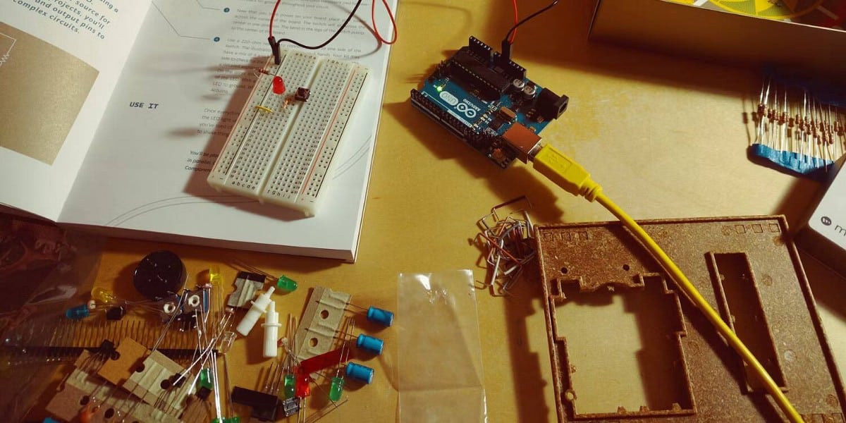 صورة لـ إيجابيات وسلبيات استخدام النسخة المُستنسخة من Arduino في مشاريعك | 1uGgiYmUsEWNKvjsqcvTZkg-DzTechs