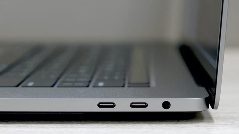 صورة لـ إصلاحات يُمكن تجربتها عند توقف منفذ USB-C الخاص بالـ Mac عن العمل | 1uPdVBAeRYsnVt7Jc2LPtXw-DzTechs