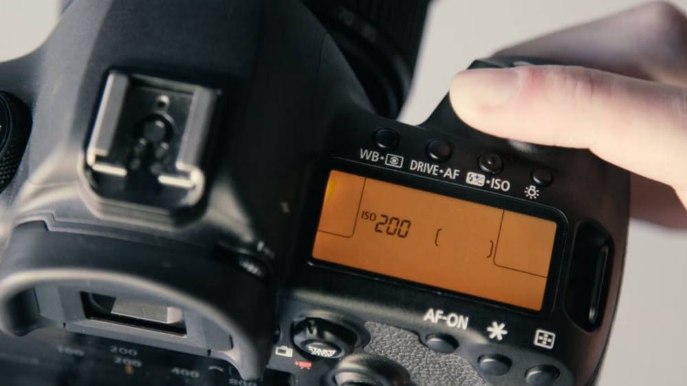 صورة لـ ما هو الأيزو (ISO) في التصوير الفوتوغرافي؟ دليل لإعدادات الكاميرا | 1vY1ZUFYiatC7MhizzT7YHA-DzTechs