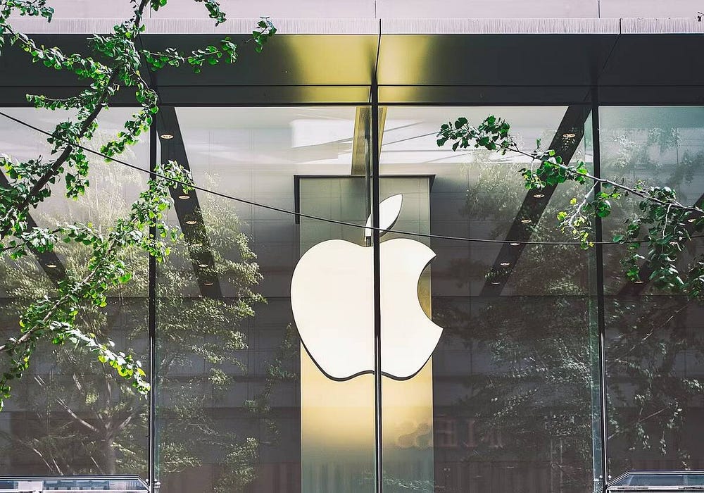صورة لـ هل يجب عليك شراء الـ iPhone من Apple أو من شركة الاتصالات التي تستخدمها؟ | 1SBWGkwtUubhZcSVLmas35Q-DzTechs