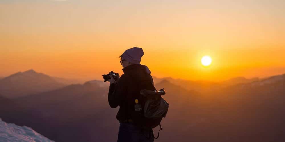 صورة لـ أفضل مسابقات التصوير الفوتوغرافي أثناء السفر التي يُمكنك الانضمام إليها عبر الإنترنت | 1qvKLcXoDK5nyDO4_ywYwjw-DzTechs