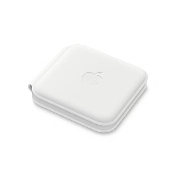 صورة لـ أفضل محطات الشحن 3 في 1 لمُنتجات Apple | Apple-MagSafe-Duo-Charger-Folded.avif_