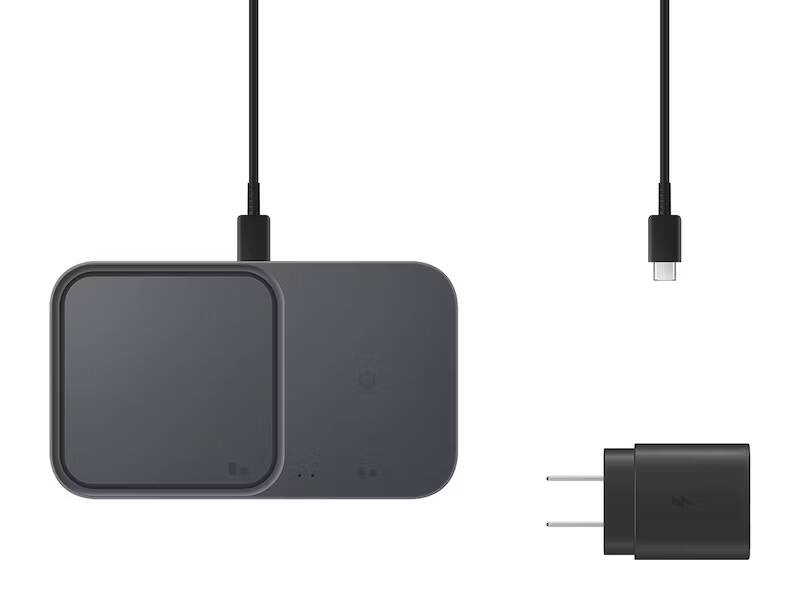 صورة لـ أفضل مُلحقات Samsung Galaxy S23 المُتوفرة | Samsung-15W-Wireless-Charger-Duo-with-Travel-Adapter.avif_