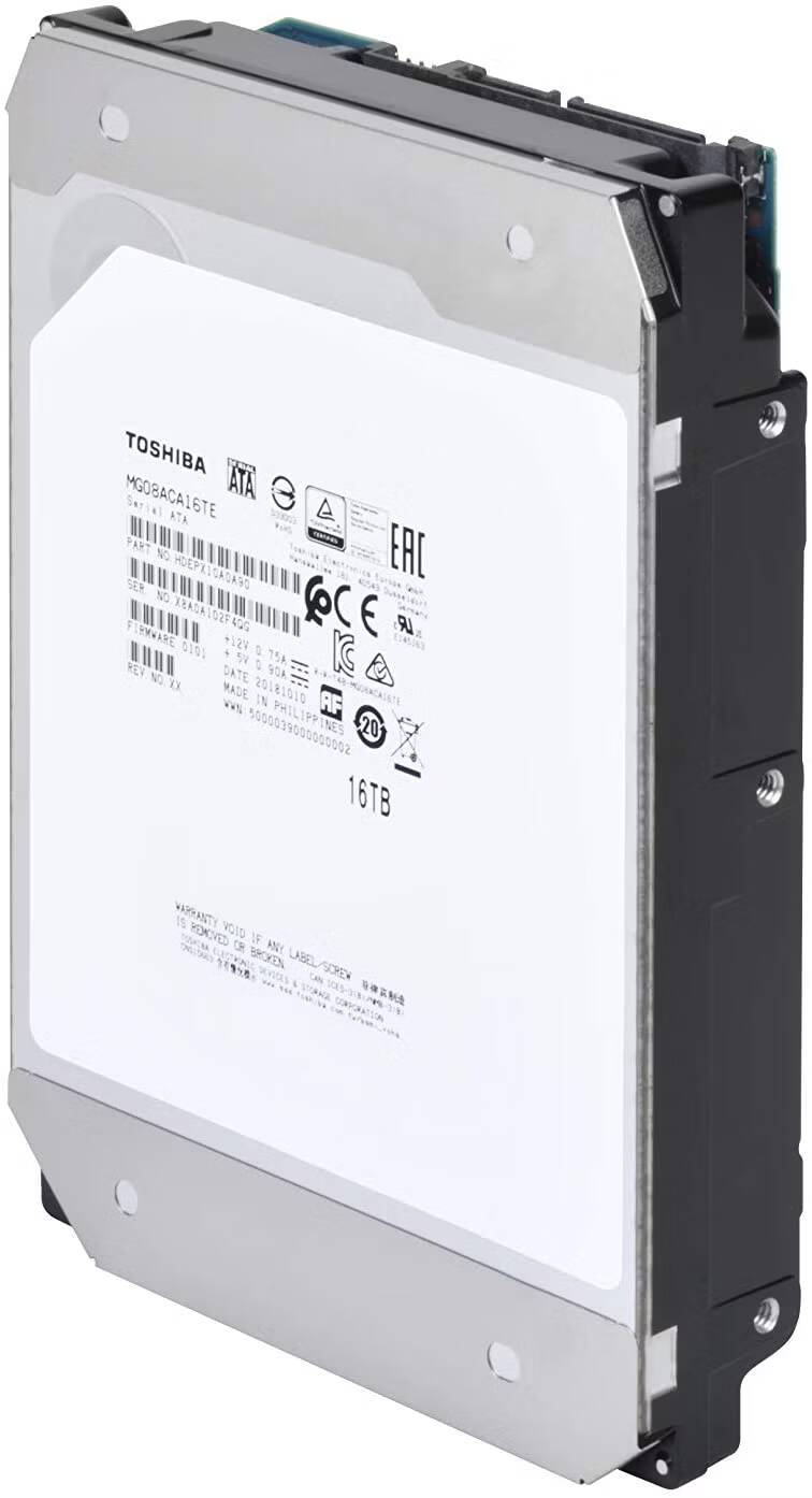 صورة لـ أفضل محركات الأقراص الصلبة الأكثر موثوقية | Toshiba-MG08ACA16TE-Side.avif_
