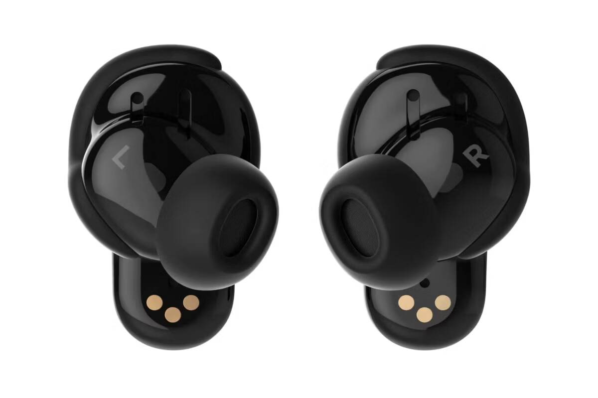 صورة لـ أفضل أدوات السفر للبقاء مُستمتعًا أثناء الرحلات الطويلة | bose-quietcomfort-noise-canceling-earbuds-ii.avif_