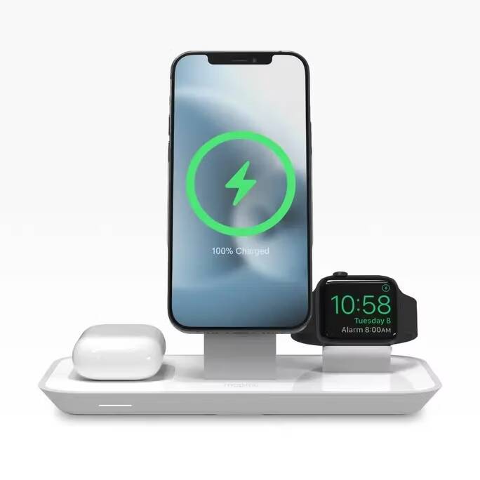 صورة لـ أفضل محطات الشحن 3 في 1 لمُنتجات Apple | mophie-3-in-1-Stand-for-MagSafe-Charger.avif_