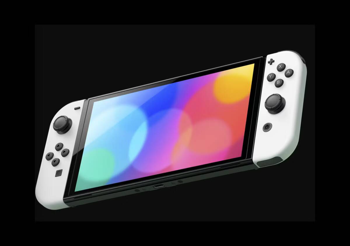 صورة لـ أفضل أدوات السفر للبقاء مُستمتعًا أثناء الرحلات الطويلة | nintendo-switch-oled-model.avif_
