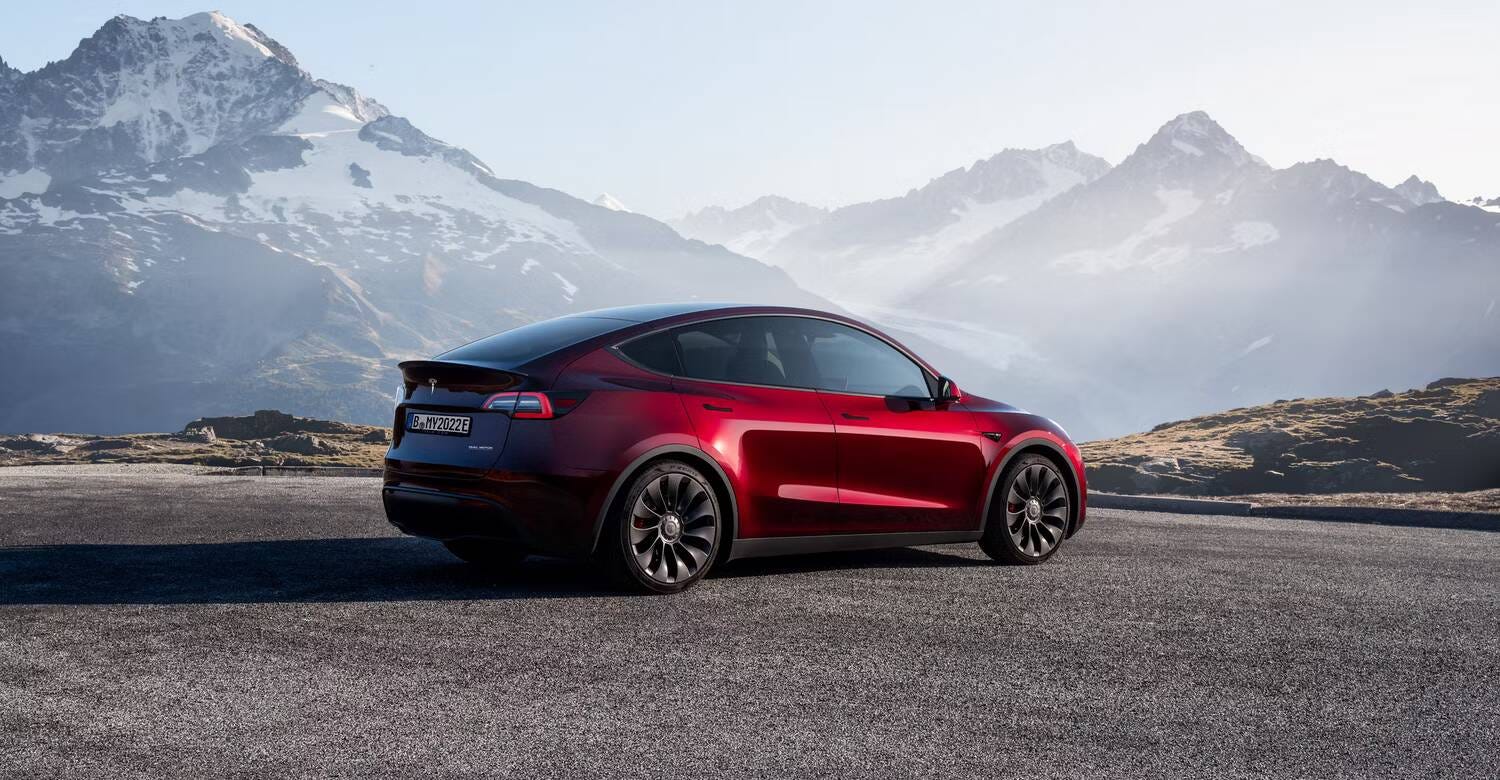 صورة لـ أسباب للنظر إلى سيارة Tesla Model Y الكهربائية | 1Kc45qFQKiIgKtAkMx27kqQ-DzTechs