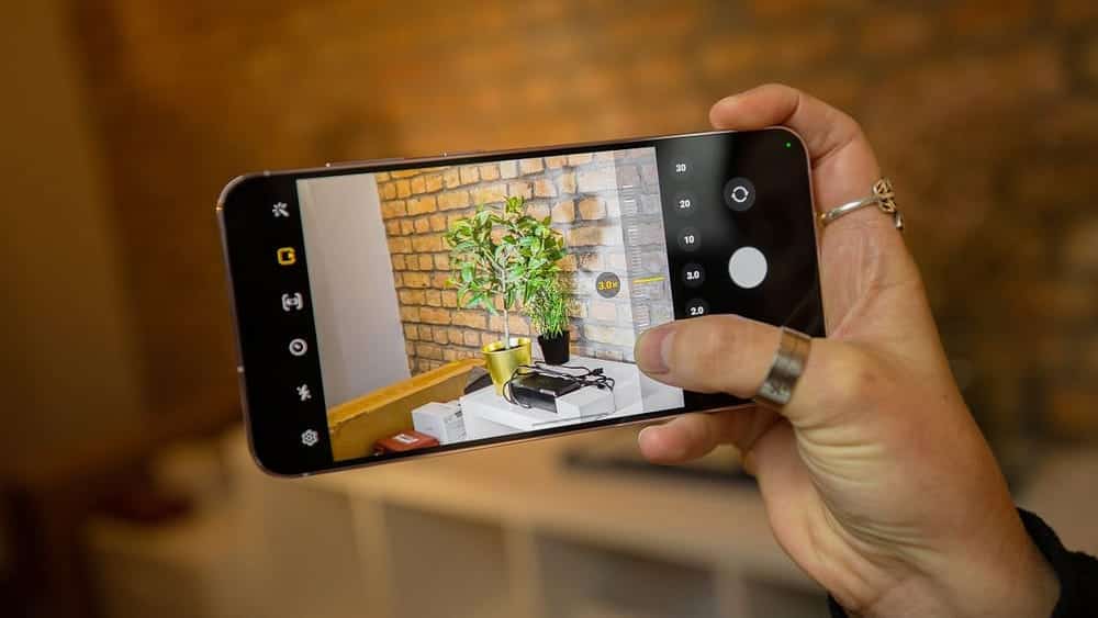 صورة لـ كيفية تحسين صورك باستخدام تطبيق Galaxy Enhance-X المدعوم بالذكاء الاصطناعي من Samsung | 1SF-yyuLUk6yQZ3Ihz4OI9w-DzTechs