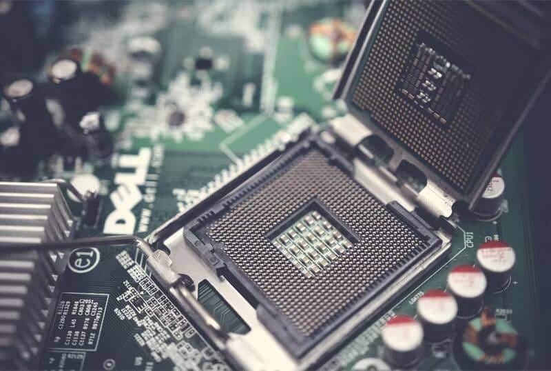 صورة لـ شرح مُعالجات Intel: ما هي أنوية الكفاءة (E-Cores) وأنوية الأداء (P-Cores)؟ | 1TZXleSkM1CckKai2W-b_Vg-DzTechs