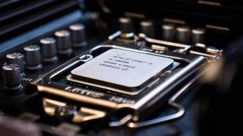 صورة لـ شرح مُعالجات Intel: ما هي أنوية الكفاءة (E-Cores) وأنوية الأداء (P-Cores)؟ | 1jpe0GdxVv2QEWPEPUHjIDA-DzTechs