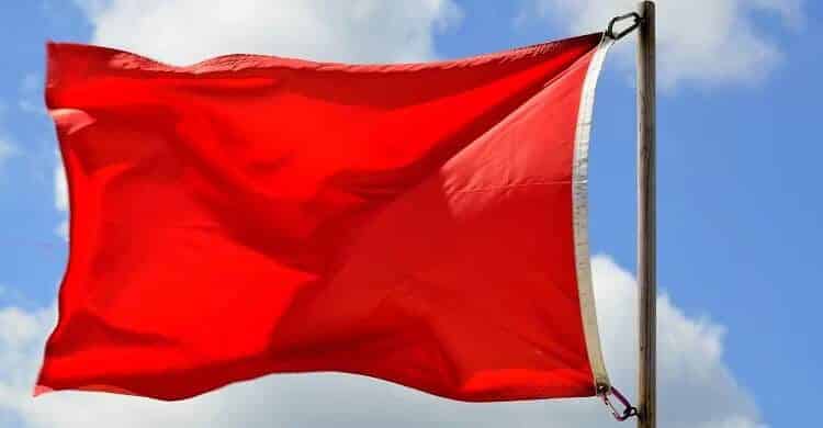 صورة لـ ما هو التقديم الغاضب للوظائف في سوق العمل ، وهل يجب أن تقوم به؟ | 1GhGLlZOHERq2AO2iClpldA-DzTechs