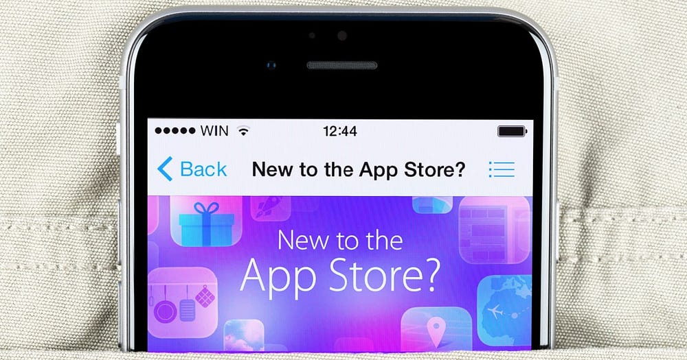صورة لـ كيفية تثبيت تطبيقات الـ iPhone غير المُتوفرة في منطقتك | 1YR0NWQX7EgSrLpXUDhq6oQ-DzTechs