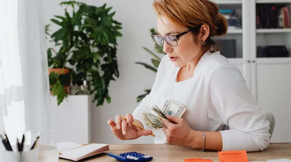 صورة لـ ما هي شهادة الهاكر الأخلاقي المُعتمد (CEH) ومن يحتاج إليها؟ | 1a9gC5-3ITBJWueWb8ImqcA-DzTechs