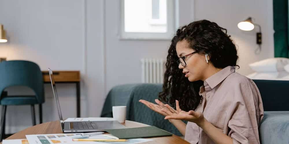 صورة لـ من هو الخبير بمجال مُعين (SME)؟ وظائف عبر الإنترنت في هذا المجال | 1b1_Eeb7jGRKu4Hb2nD8dgw-DzTechs