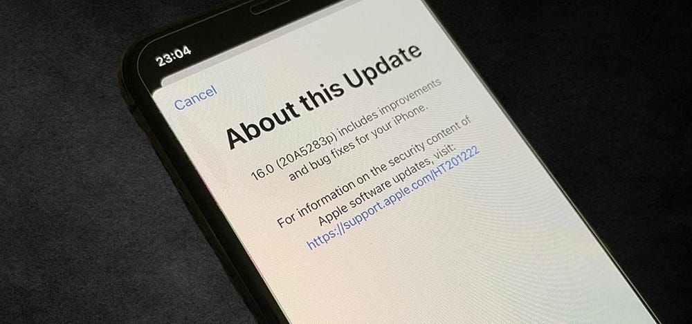 صورة لـ بعض الأسباب لعدم تثبيت تحديث iOS على الـ iPhone القديم فور إصداره | 11uaCg-exx2br-Jnu3nL-GQ-DzTechs