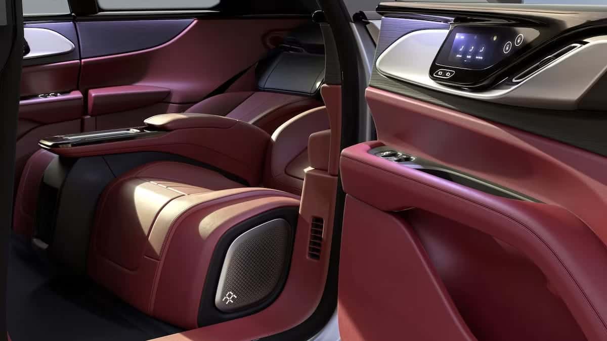صورة لـ الميزات الرائعة لـ Faraday Future FF 91 | 14nHBHfNsdn0CUrCeoANGww-DzTechs