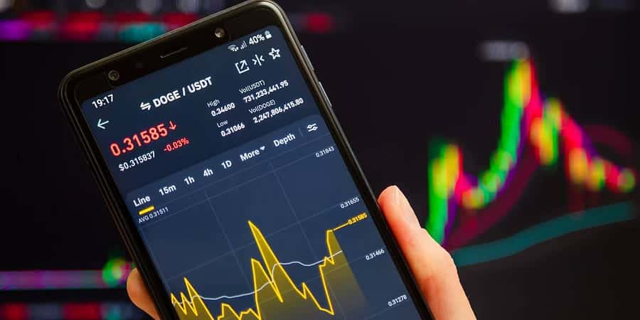 صورة لـ كيف تجني بورصات العملات المُشفرة الأموال؟ شرح الطرق المُستخدمة | 1BpvI9wjLfi7XC6LbyKnSIw-DzTechs