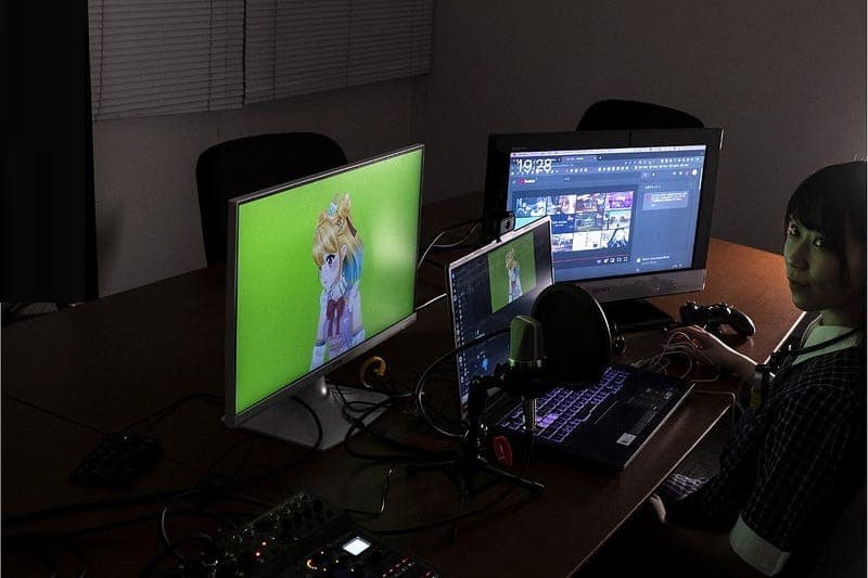 صورة لـ أفضل تطبيقات VTubing لأي يوتيوبر افتراضي مُبتدئ | 1_u8Gh-CQAhjg0pmzZ6fH2gA