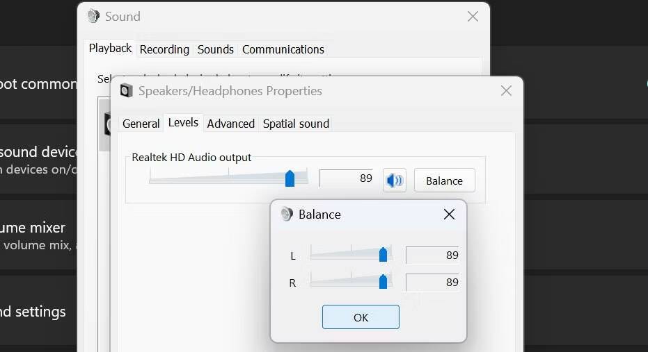 صورة لـ كيفية إصلاح سماعات الرأس التي تُشغِّل الصوت من جانب واحد على Windows | 1vlFpqr3RqDjji-EvVLJKzA-DzTechs