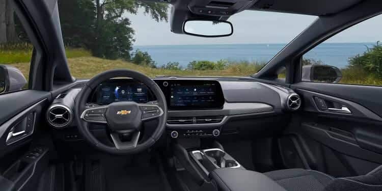 صورة لـ Chevy Equinox EV: ما يُمكن توقعه من سيارة الدفع الرباعي ذات الأسعار المعقولة | 1MXEO9Y208FicoCYbCvhiTg-DzTechs