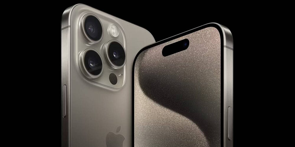 صورة لـ مُقارنة بين Google Pixel 8 Pro و iPhone 15 Pro Max: الاختيار الأمثل لاحتياجاتك | 1AfROMK8T9SENz8pKLZjctQ-DzTechs