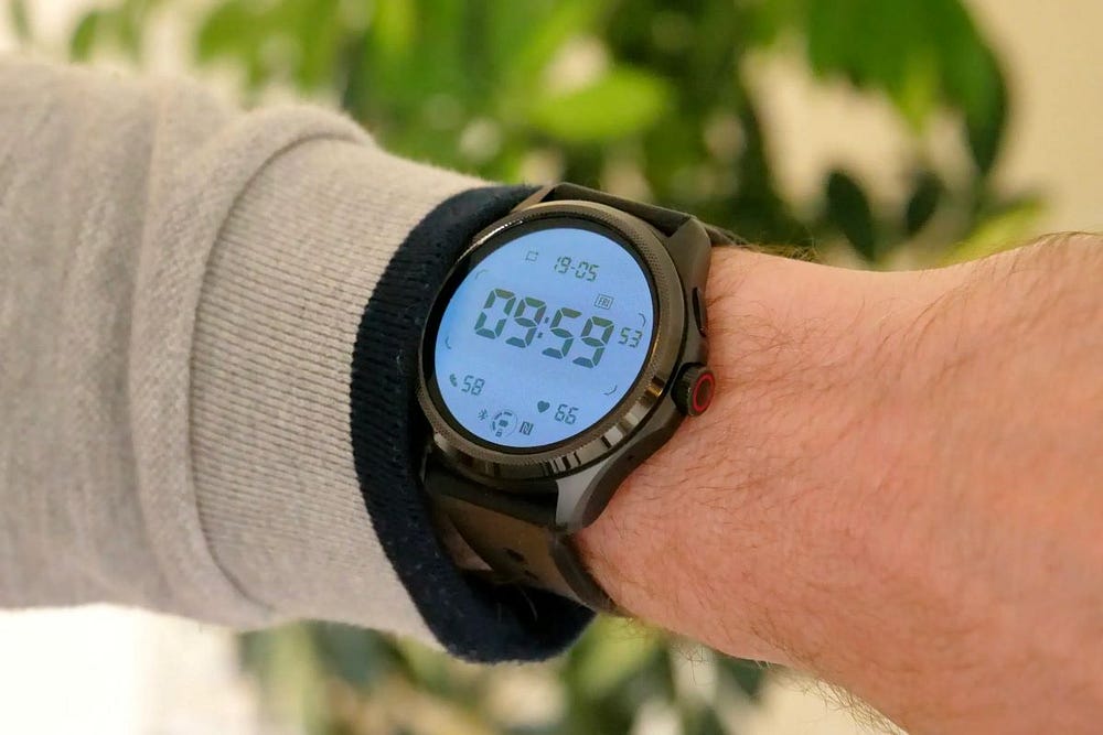 صورة لـ مُراجعة TicWatch Pro 5: ساعة قوية وفعَّالة، ولكنها لا تخلو من المُشكلات | 13615TBuL-MS8hzFRQYV1LQ-DzTechs