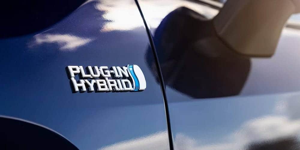 صورة لـ فهم أنواع السيارات الكهربائية: دليل شامل حول الفرق بين EV و BEV و PHEV و HEV | 1IIN4xAQH4-igI8KRerv5dg-DzTechs