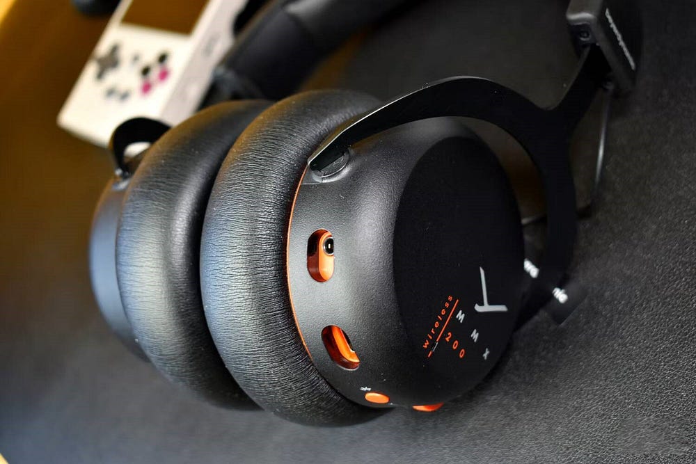 صورة لـ مُراجعة Beyerdynamic MMX 200: تجربة صوت استثنائية مع مساحة للتحسين وزيادة الميزات | 1jK1PfV_oQMpJkIs8nQ_iEw-DzTechs