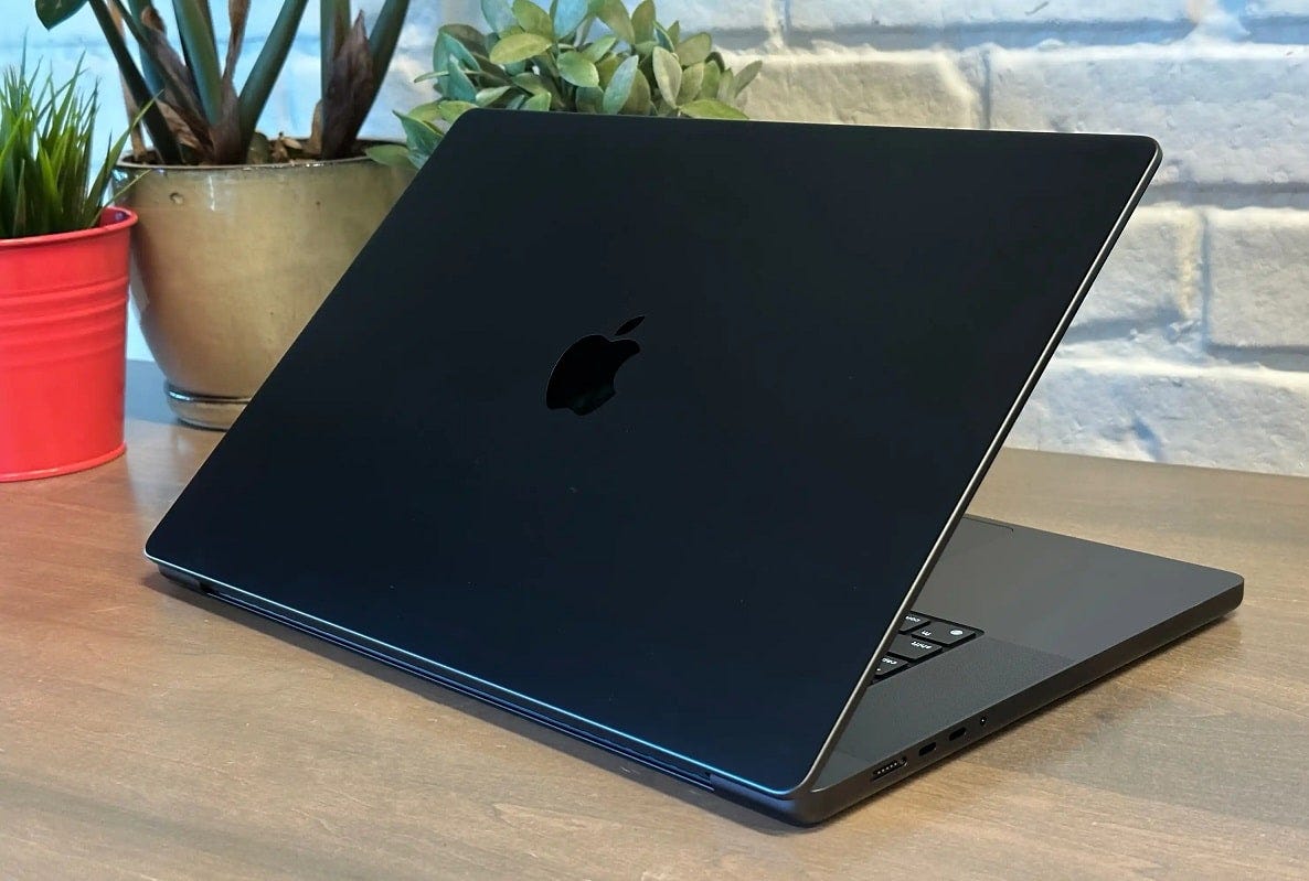 صورة لـ مُراجعة MacBook Pro مقاس 16 بوصة المُزوَّد بـ M3 Pro: إلقاء نظرة شاملة من الداخل والخارج | 1mqGQCp9w_IQW1WmSK5EmGw-DzTechs