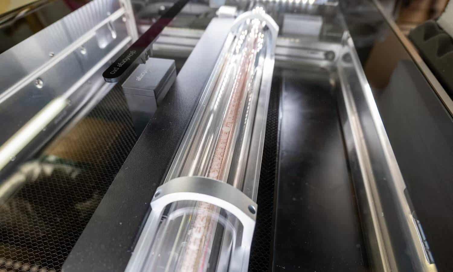 صورة لـ مُراجعة Glowforge Pro CO2 Laser Cutter: مُكوِّنات ومواد رائعة، ولكن خذلتها برمجيات الويب فقط | 1Iy-4n1zqRqOQtaFTaoK-BQ-DzTechs