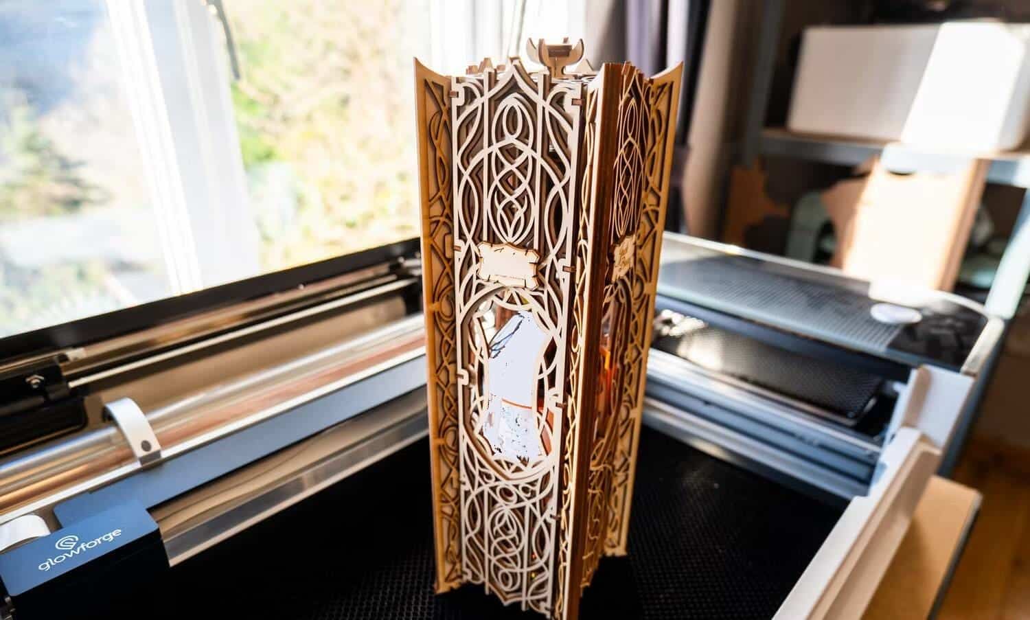 صورة لـ مُراجعة Glowforge Pro CO2 Laser Cutter: مُكوِّنات ومواد رائعة، ولكن خذلتها برمجيات الويب فقط | 1SdCdN-2VKT-nQvtVf6Nedw-DzTechs