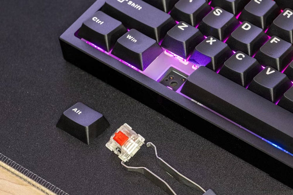 صورة لـ مُراجعة CyberPowerPC CK60: لوحة مفاتيح ميكانيكية بأداء مُميز وتخصيص لا مثيل له لمُحبي الألعاب | 1b3z_LPor0TEfciajz1QG8A-DzTechs