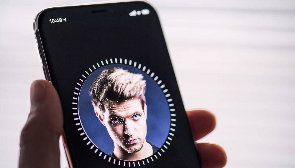 صورة لـ ما هي “حماية الجهاز المسروق” على الـ iPhone؟ كيفية إعدادها لتأمين جهازك | 1vwqk5X5IhqcRXwjMSCYfuA-DzTechs