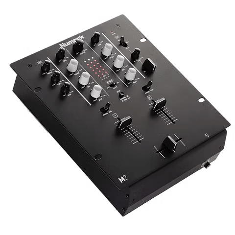 صورة لـ أفضل أجهزة DJ Mixer المُتاحة: أحدث التقنيات وأفضل الخيارات لكل مُنسق موسيقى | numark-m2-1.avif_