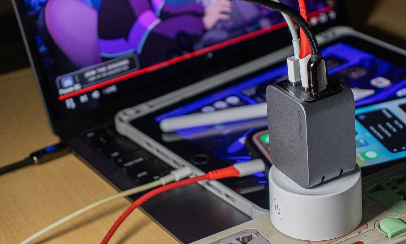 صورة لـ مراجعة شاحن Ugreen Nexode Pro 65W USB-C: إخراج طاقة مُضاعف بتصميم أنيق ومنافذ إضافية | 1Vs9iYf0vLR-HtDq-nUKKoQ-DzTechs