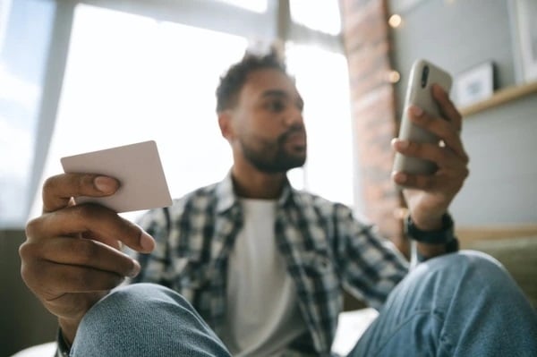 صورة لـ مُراجعة StatesCard – الدفع مُقابل الوصول إلى خدمات البث والتطبيقات الأمريكية من أي مكان | who-is-statescard-for