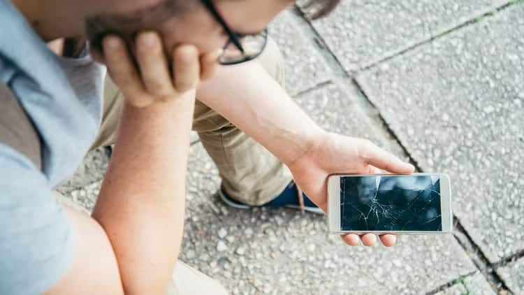 صورة لـ تجنب الهاتف الرائد، فقط عليك شراء أحد أفضل هواتف Android الإقتصادية | 14SFmGEH0jIiMWzcwDxJ8qA-DzTechs