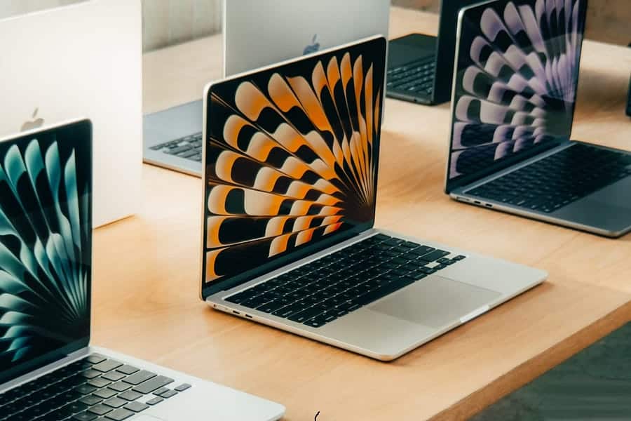 صورة لـ مُراجعة Apple M3 MacBook Air (13 بوصة): لماذا قد تُفكر في أن تشتري أي شيء آخر؟ | 1Fs82KPvqwgSwOcEN-GmH2A-DzTechs