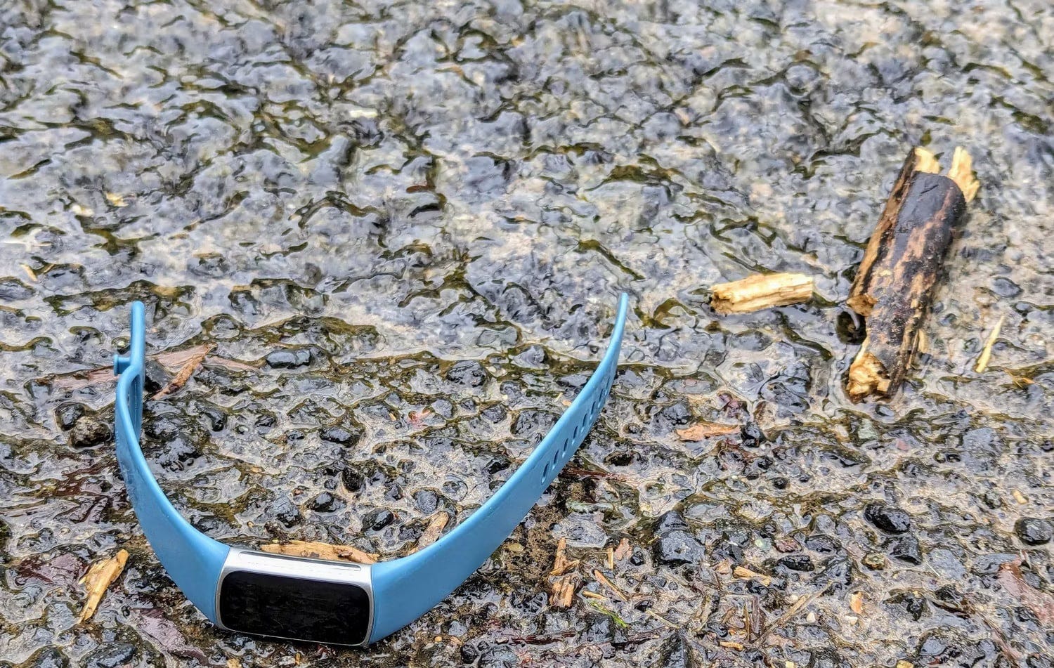صورة لـ الطرق التي يُمكنك من خلالها مُساعدة جهازك من Fitbit على الاستمرار لفترة أطول | 1KrGZxm1Kf43m98CzS8KRfA-DzTechs