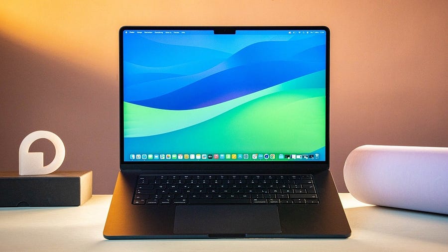 صورة لـ مُراجعة Apple M3 MacBook Air (13 بوصة): لماذا قد تُفكر في أن تشتري أي شيء آخر؟ | 1R6BqEwbOsDDf1AWyVYaZRA-DzTechs