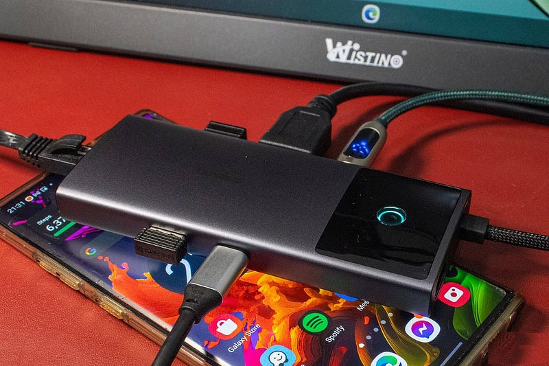 صورة لـ مُراجعة Baseus Metal Gleam Series II 6-in-1 USB Hub: قاعدة توصيل تتناسب مع جيبك | 14wQSuhJbRbEyjsWlM_NHbg-DzTechs