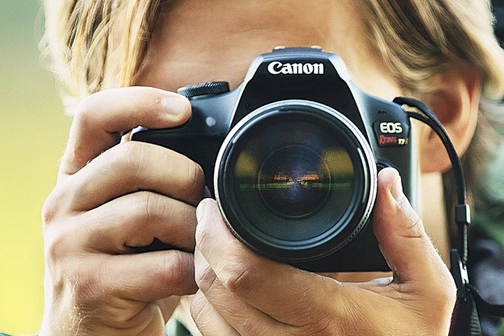 صورة لـ أفضل كاميرات DSLR الإقتصادية المُتاحة في عام 2024 | 17Z97Ddc0k-9gheXJ3wwxLQ-DzTechs