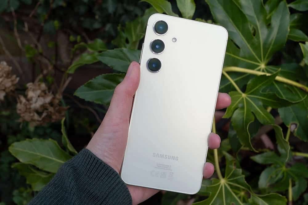 صورة لـ مُراجعة Samsung Galaxy S24+: أخيرًا، هاتف Galaxy الذي يستحق الشراء! | 1_ljlDbf_DGo-lZuOQm8Ctw-DzTechs