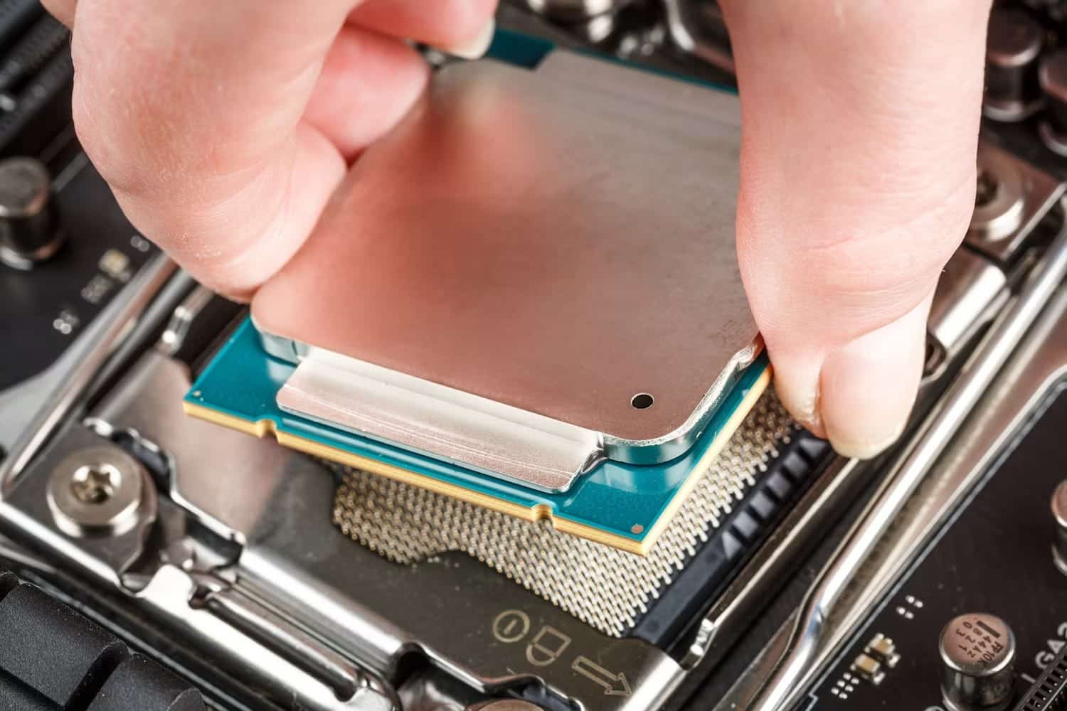 صورة لـ لماذا يجب عليك الترقية إلى مُعالج Intel من الجيل الرابع عشر | 10m0iLbszige0fPREKJ09Qw-DzTechs