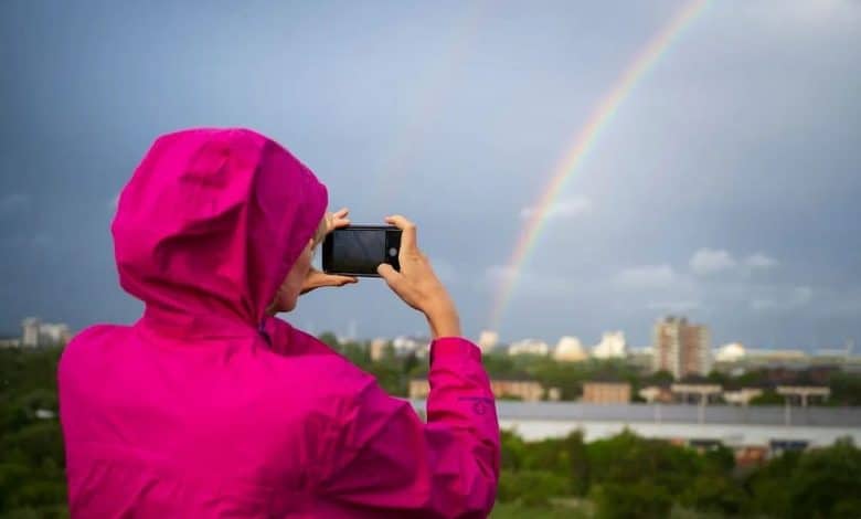 صورة لـ لماذا أتجاهل قواعد التصوير التقليدية لالتقاط صور أفضل بهاتفي | 1HK3rHPSwJlGlvxJYRX8RZg-DzTechs